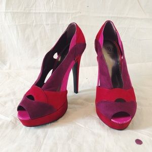 ❌ SOLD || Bakers Multi-Colored Peep-Toe Pumps